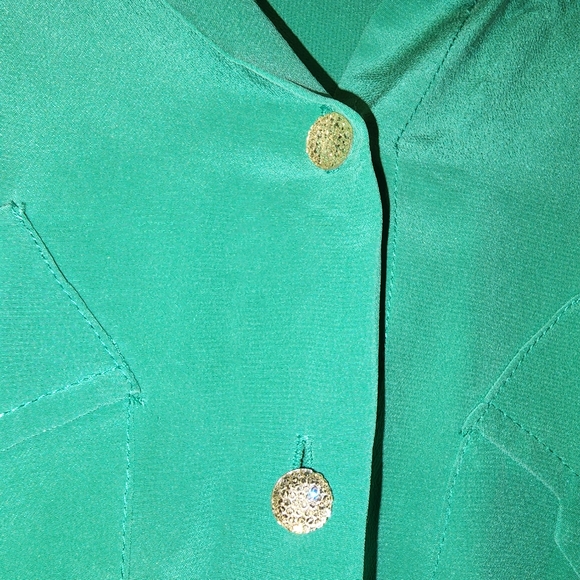 Soft Surroundings Green Silk Button Down Blouse Style# 23058 - Picture 4 of 5